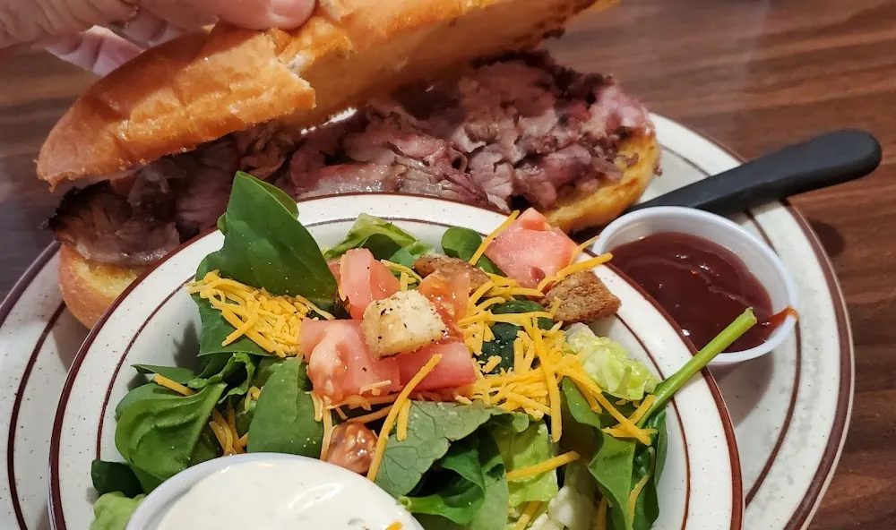 Tritip Sandwich with Salad